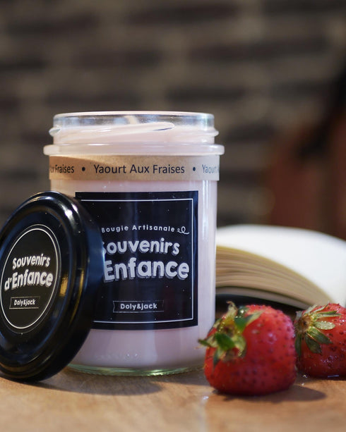 Bougie Yaourt aux Fraises